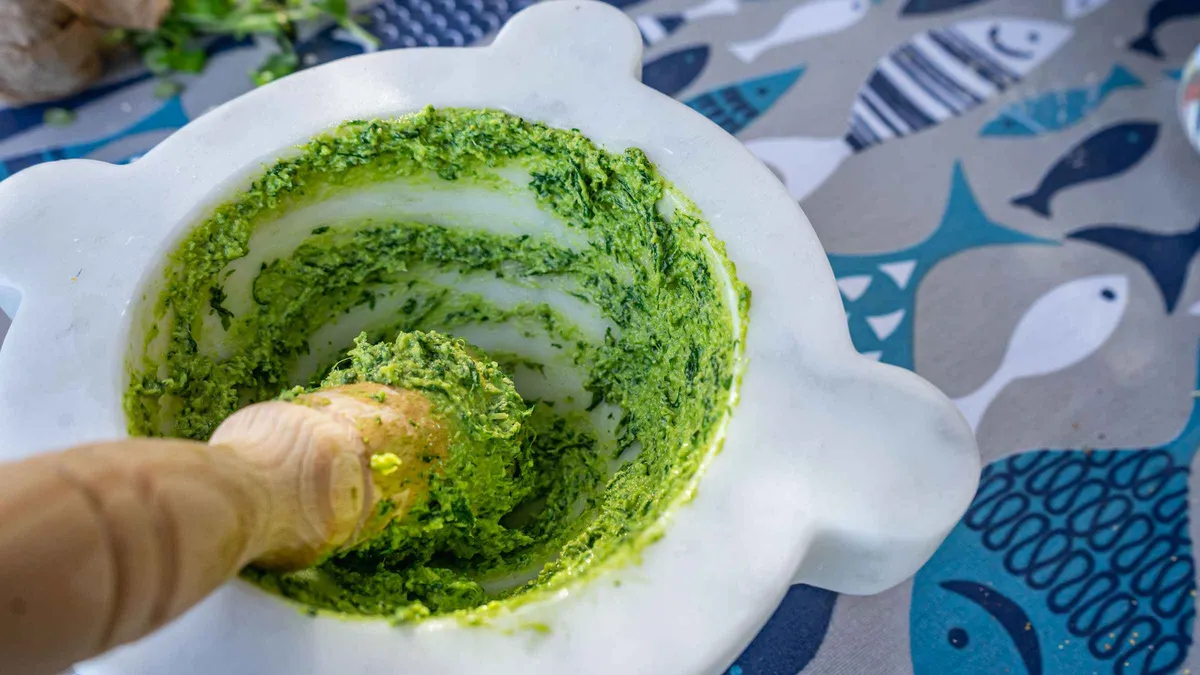 Hands-on gnocchi and pesto cooking class overlooking the sea in Riomaggiore, Cinque Terre