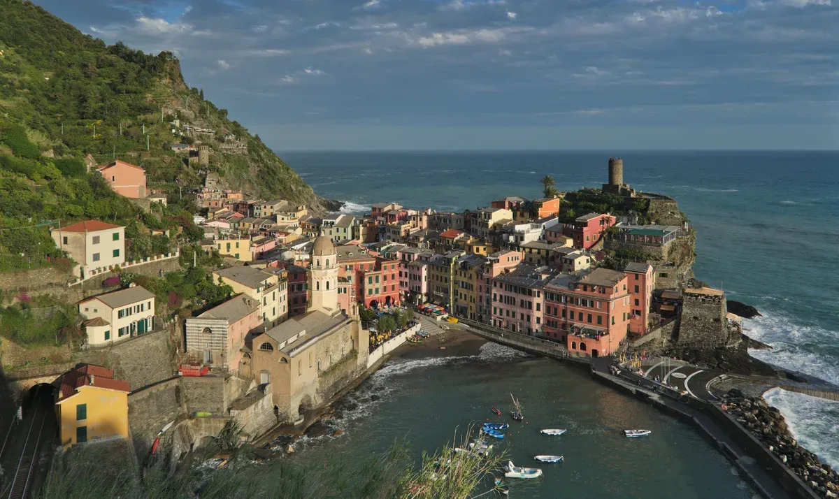 Vernazza seen from the Sentiero Azzurro trail, Cinque Terre, Italy